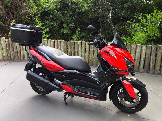 YAMAHA XMAX ABS YAMAHA XMAX ABS